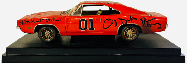 DUKES OF HAZZARD Signed 1:18 Scale ERTL Diecast Car Mud Version (JSA)
