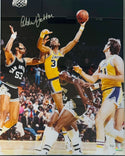 Kareem Abdul Jabbar Autographed 16x20 Framed Photo (Online Authentics)