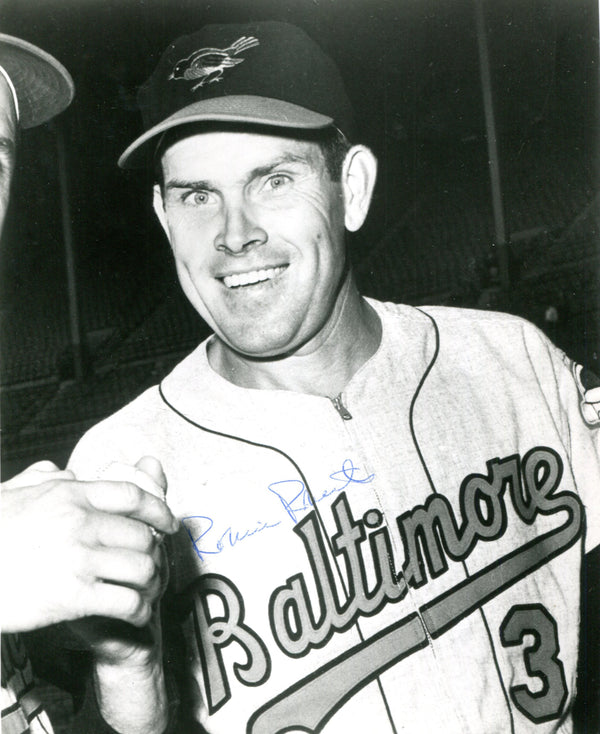 Robin Roberts Autographed Baseball 8x10 Photo