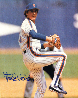 Frank Viola Autographed 8x10 Photo.
