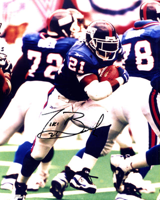 Tiki Barber Autographed 8x10 Football Photo