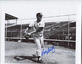 Bobby Shantz Autographed 8x10 Baseball Photo
