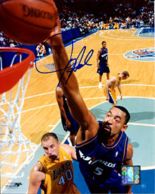 Juwan Howard Autographed 8x10 Photo
