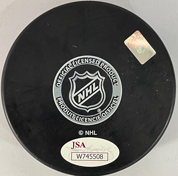 Bobby Hull Autographed Official Chicago Blackhawks Puck (JSA)