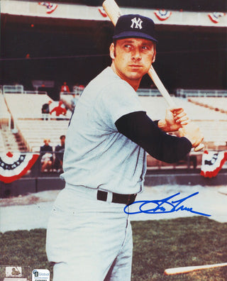 Tom Tresh Autographed Yankees 8x10 Baseball Photo